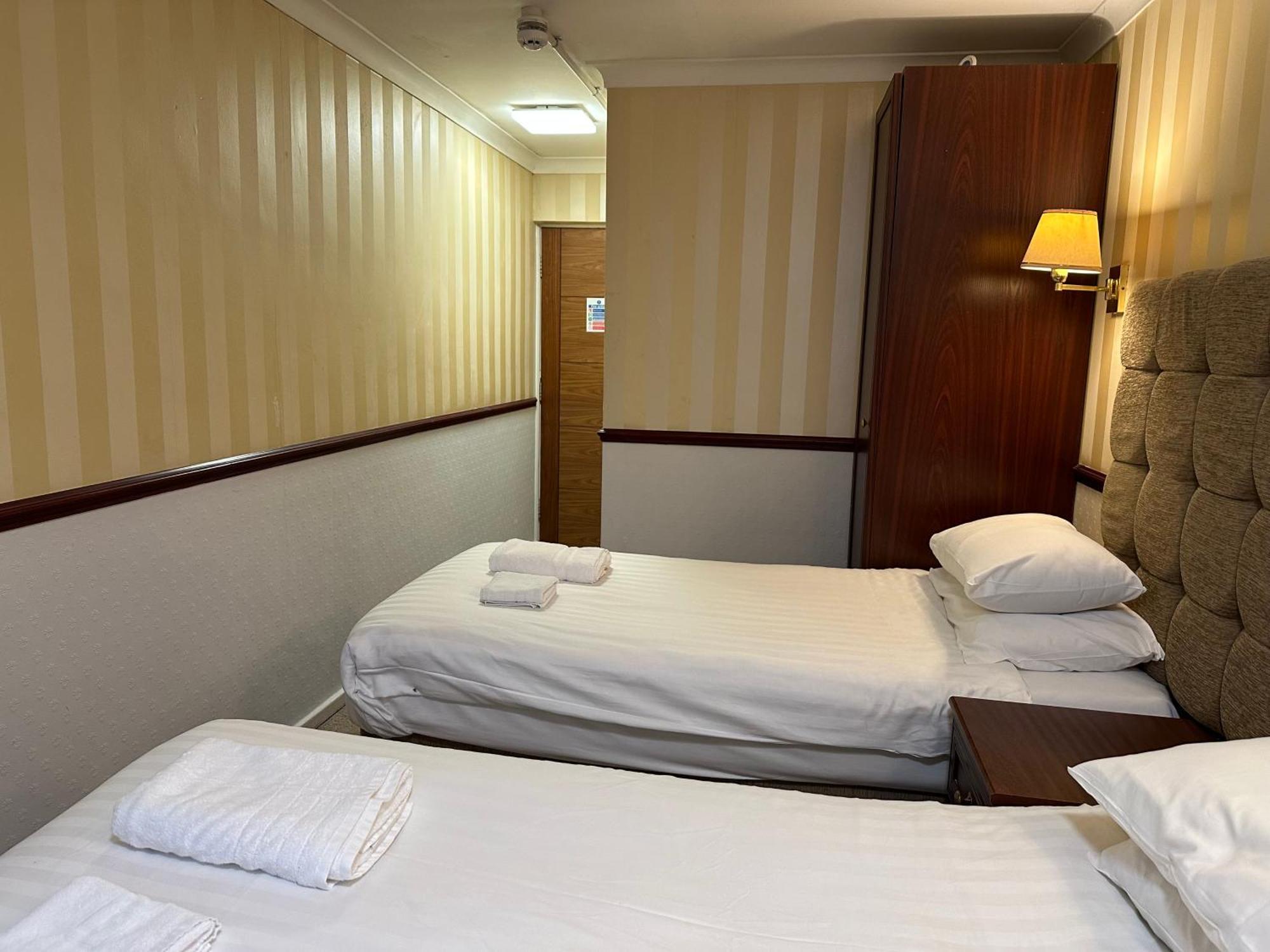 Normanhurst Hotel Sale Kültér fotó