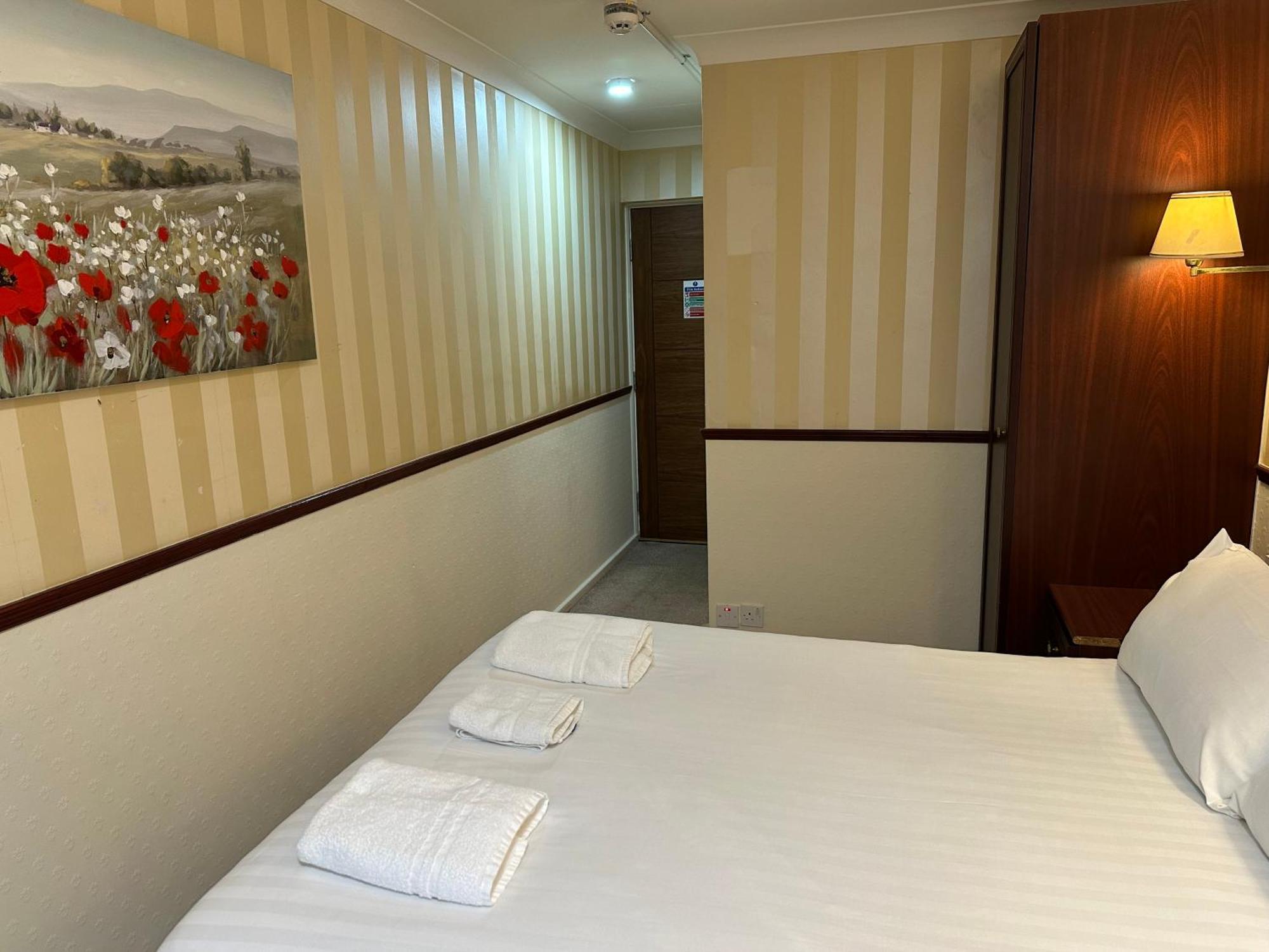 Normanhurst Hotel Sale Kültér fotó
