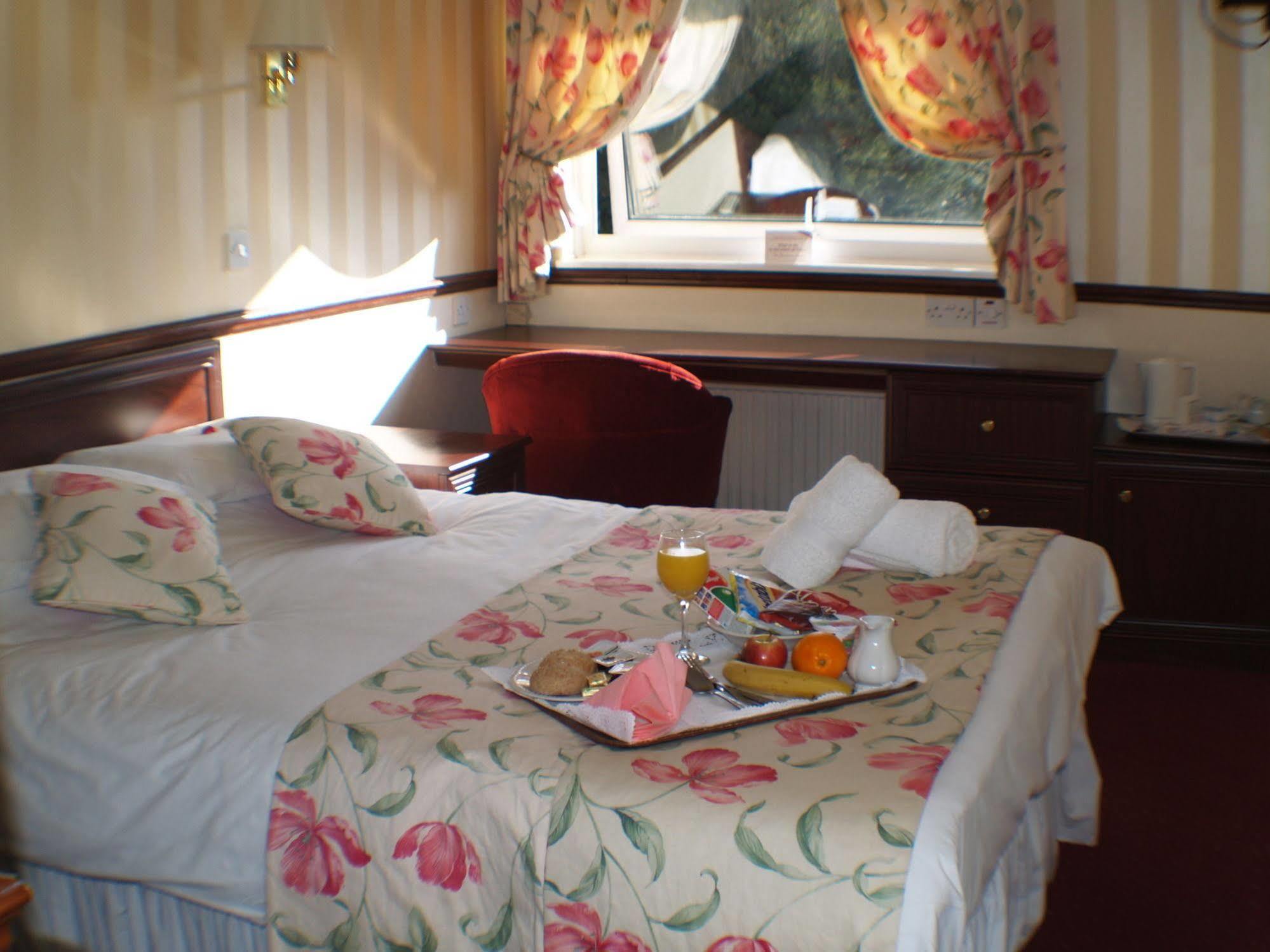 Normanhurst Hotel Sale Kültér fotó