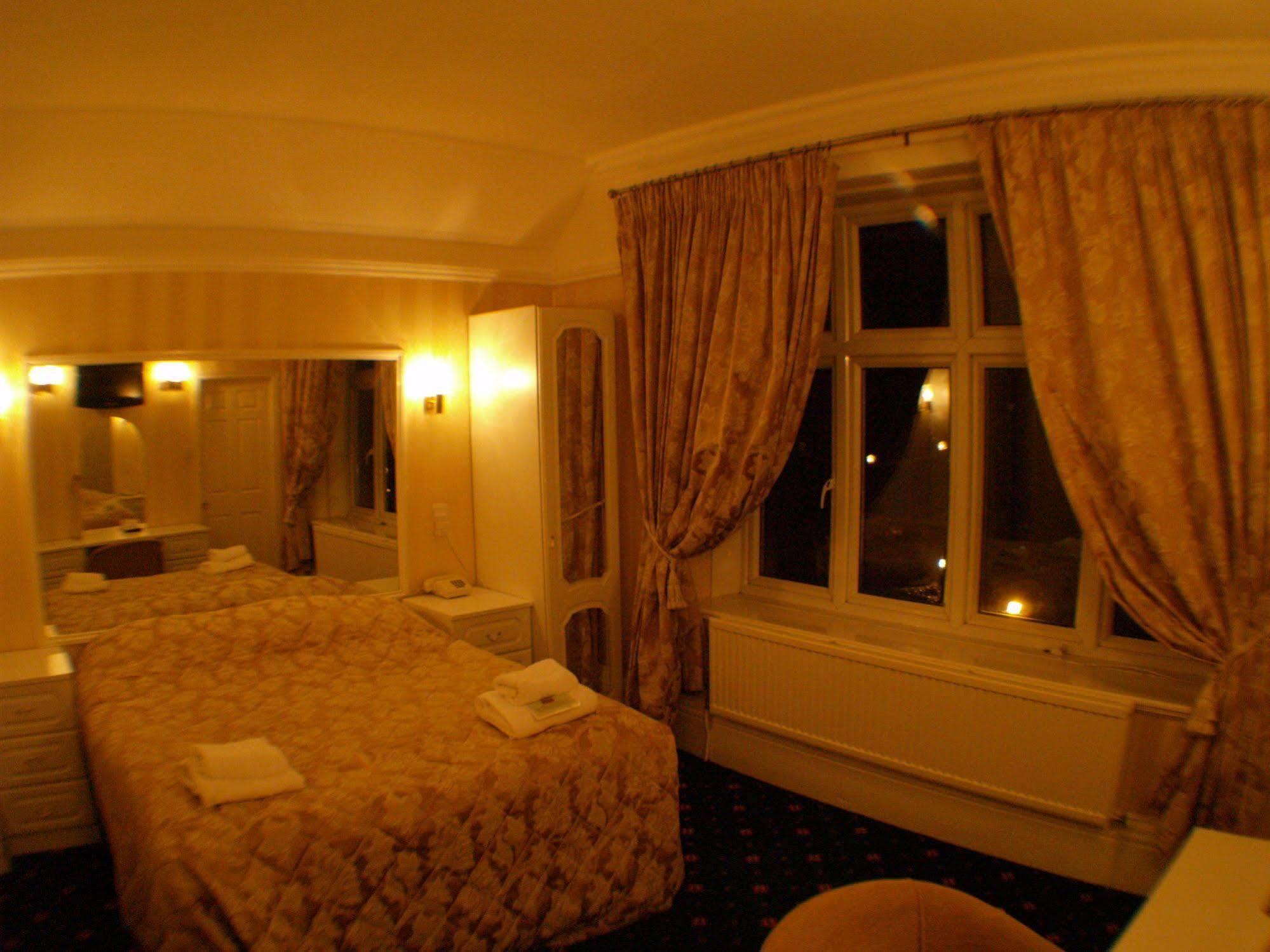 Normanhurst Hotel Sale Kültér fotó